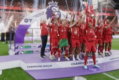 利物浦五连胜背后的隐忧与挑战：高额投入与绝杀能力之谜