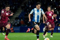 亚马尔缺席，巴萨的战略漏洞暴露！弗里克该如何自救？